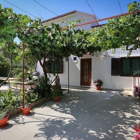 Apartment Vitaic Supetar Exterior foto